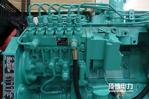 一臺400kW柴油發電機組在正常工作中，油底殼內進水竟然是這個原因！